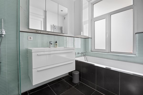 Medium property photo - Gerard Brandtstraat 3-1, 1054 JH Amsterdam